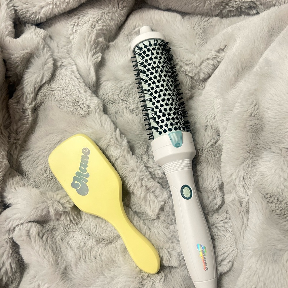 Mane Hair Brush and White Hot Round Brush Tool Set